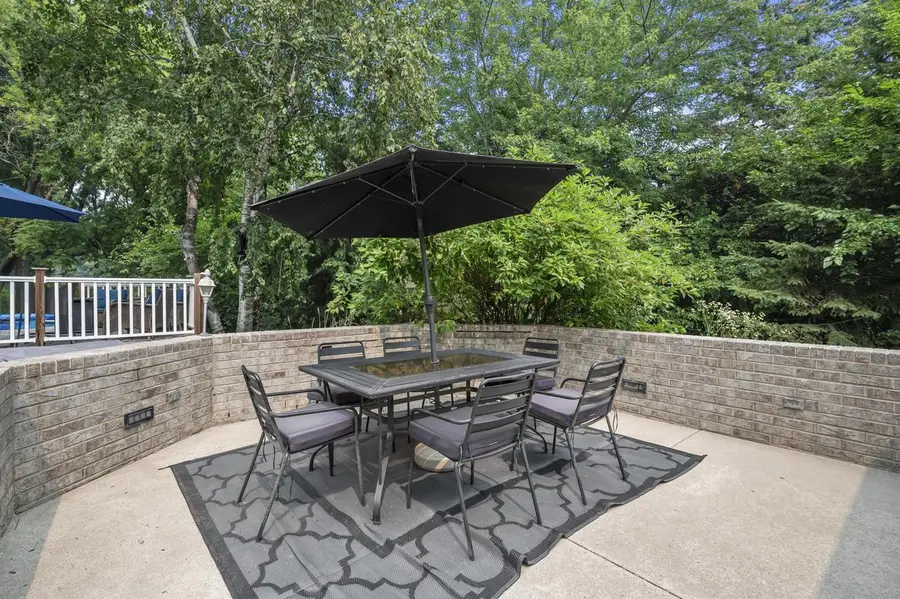 2816 Woodridge COURT, Waukesha, WI 53188 - #3
