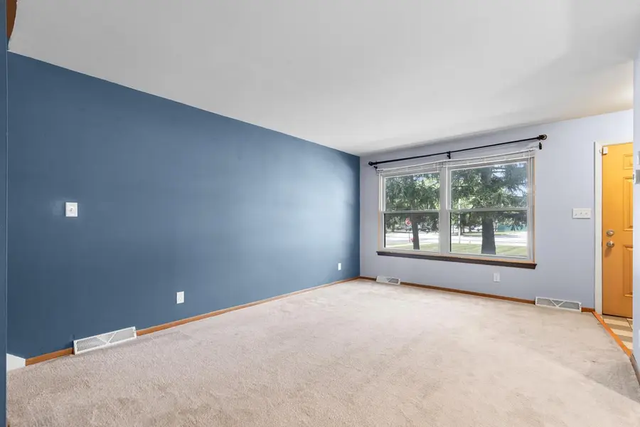 1924 W Salem STREET, Milwaukee, WI 53221 - #3
