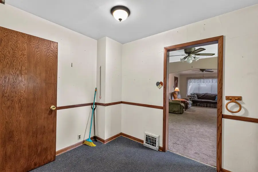 5649 N 78th STREET, Milwaukee, WI 53218 - #3
