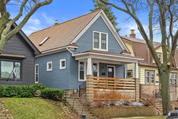2221 E Oklahoma AVENUE, Milwaukee, WI 53207