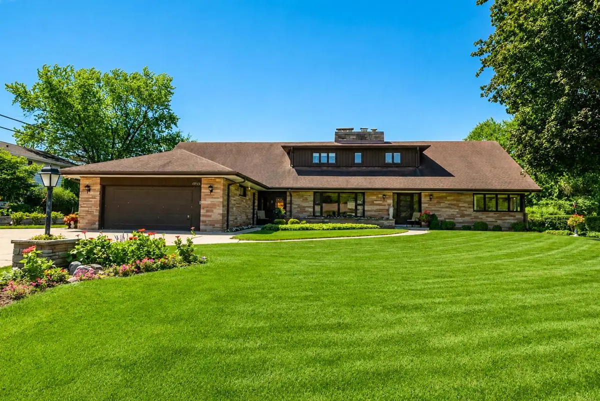 13335 Marquette AVENUE, Elm Grove, WI 53122 - #1