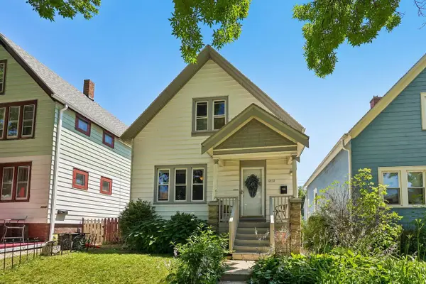 2832 N Weil STREET, Milwaukee, WI 53212