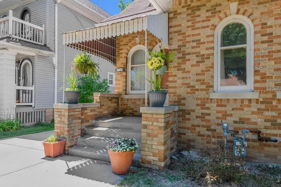 2747 N 60th STREET, Milwaukee, WI 53210 - #3