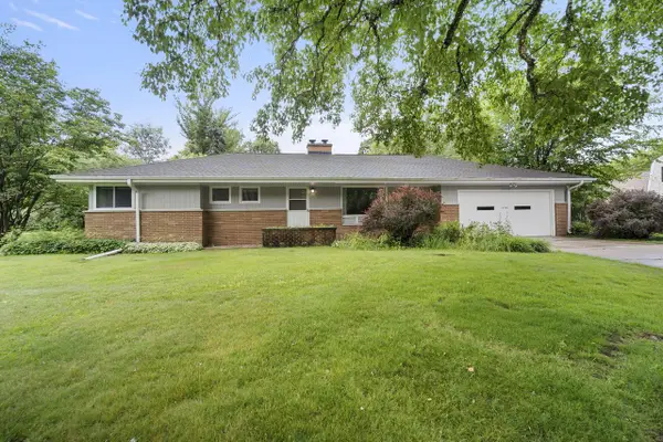 13955 Marcella AVENUE, Elm Grove, WI 53122
