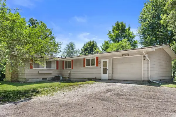 W347S7680 Sprague ROAD, Eagle, WI 53119