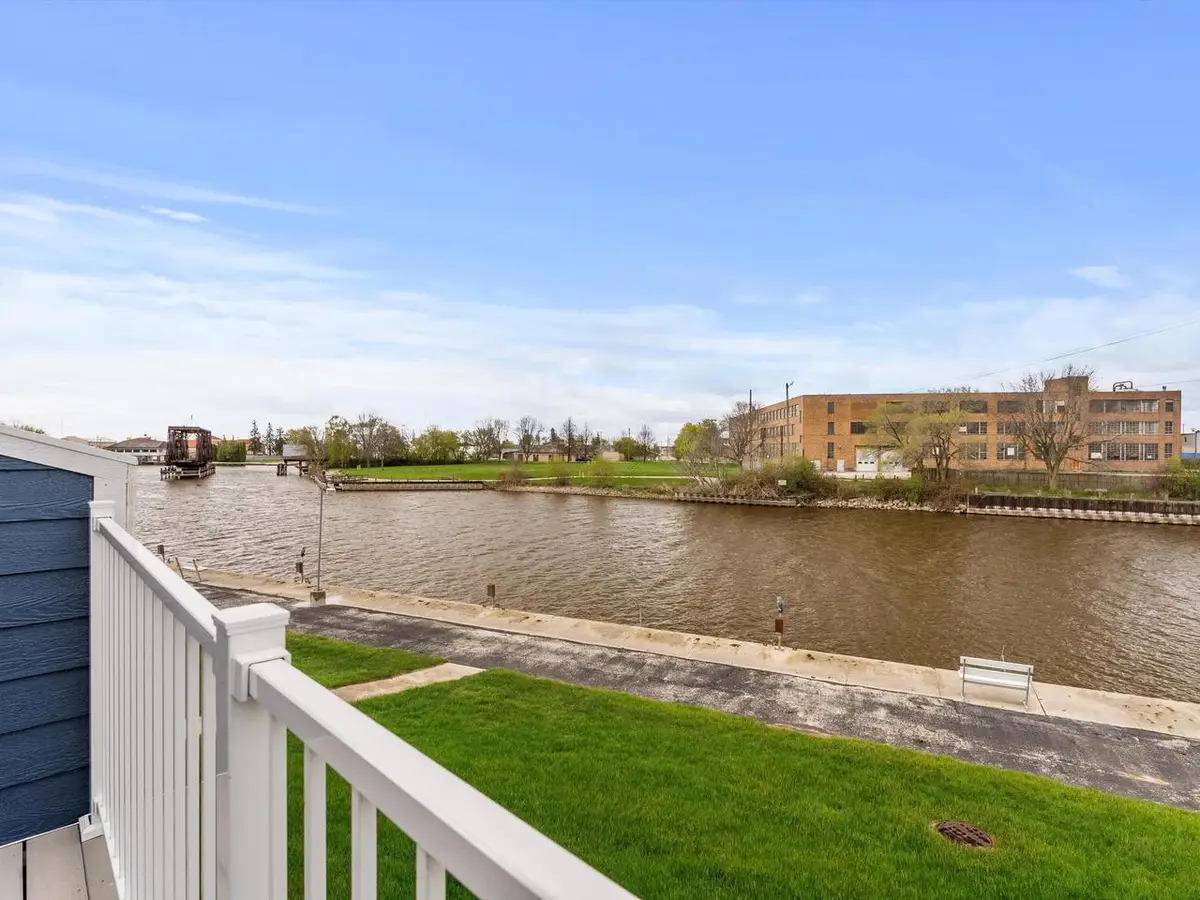 1609 16th STREET #D, Two Rivers, WI 54241 - #1