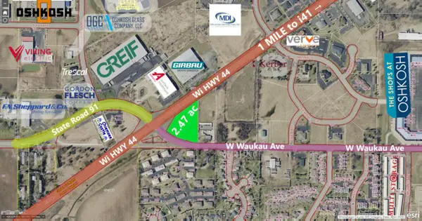 2530 W WAUKAU AVENUE, Oshkosh, WI 54904