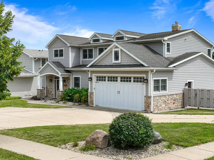 211 3rd AVENUE, Fontana, WI 53125 - #3