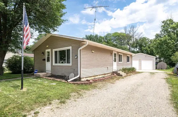 205 N Seventh STREET, Delavan, WI 53115