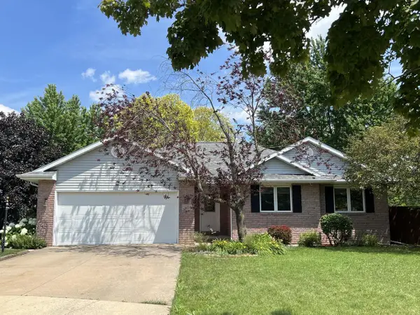 57 Westfield CIRCLE, Fond Du Lac, WI 54935