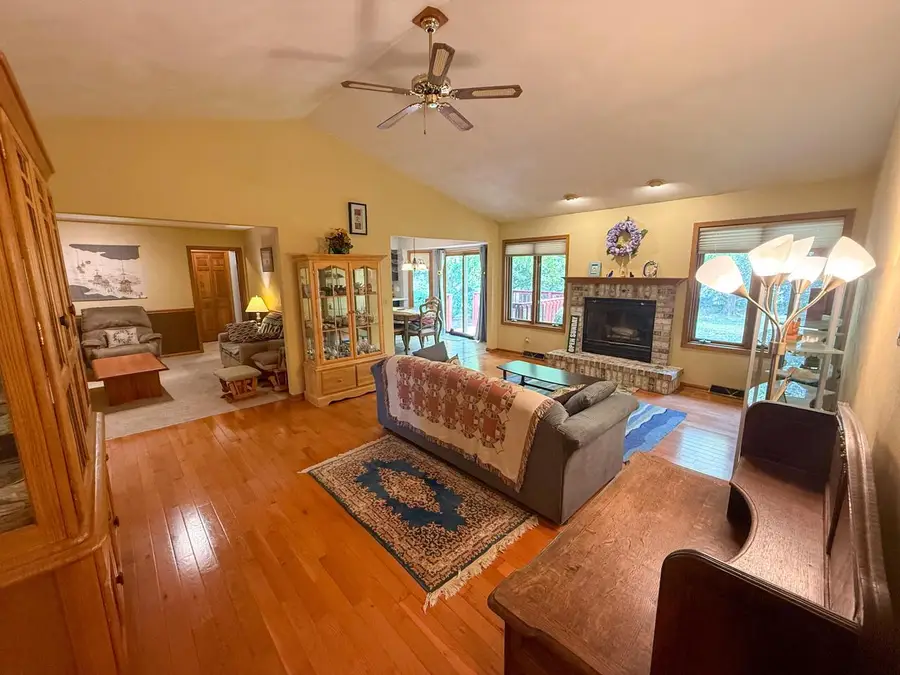 57 Westfield CIRCLE, Fond Du Lac, WI 54935 - #2