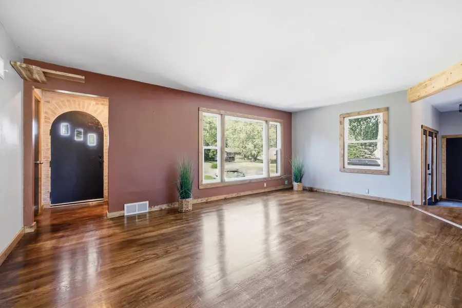1429 W Homestead TRAIL, Mequon, WI 53092 - #3