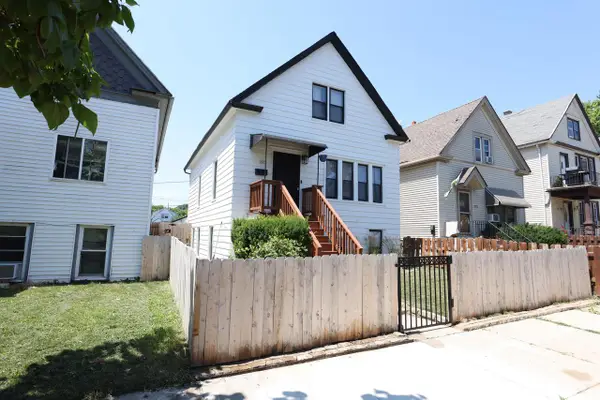 2479 S 10th STREET, Milwaukee, WI 53215
