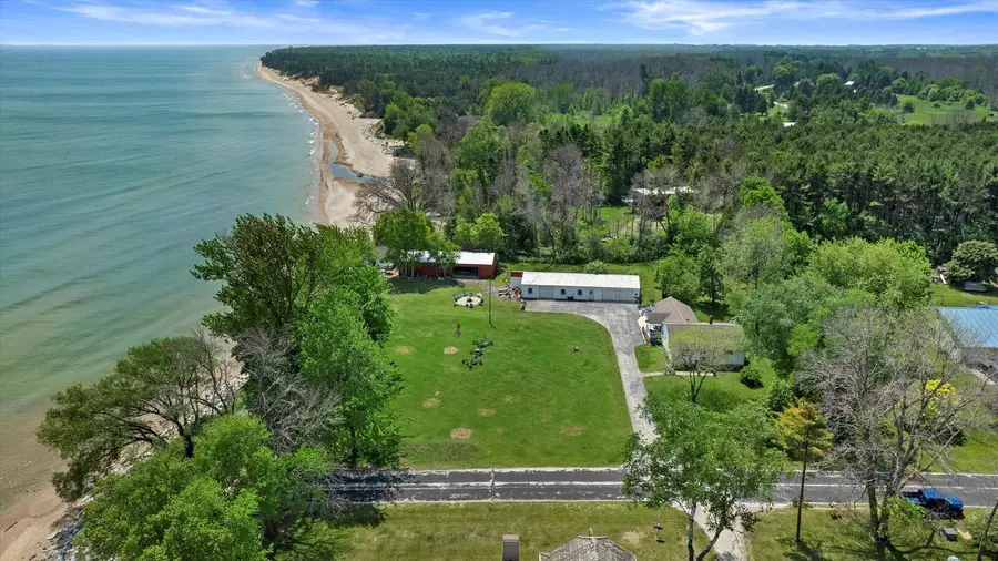 7907 Irish ROAD, Two Rivers, WI 54241 - #3