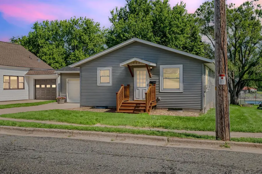 200 Highland STREET, Westby, WI 54667 - #3