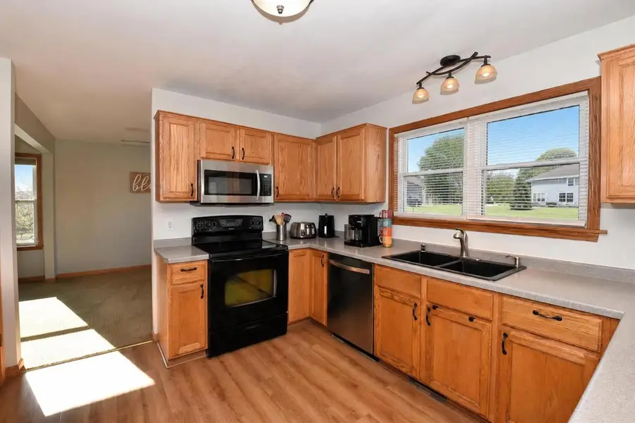 W142N9823 Amber DRIVE, Germantown, WI 53022 - #3