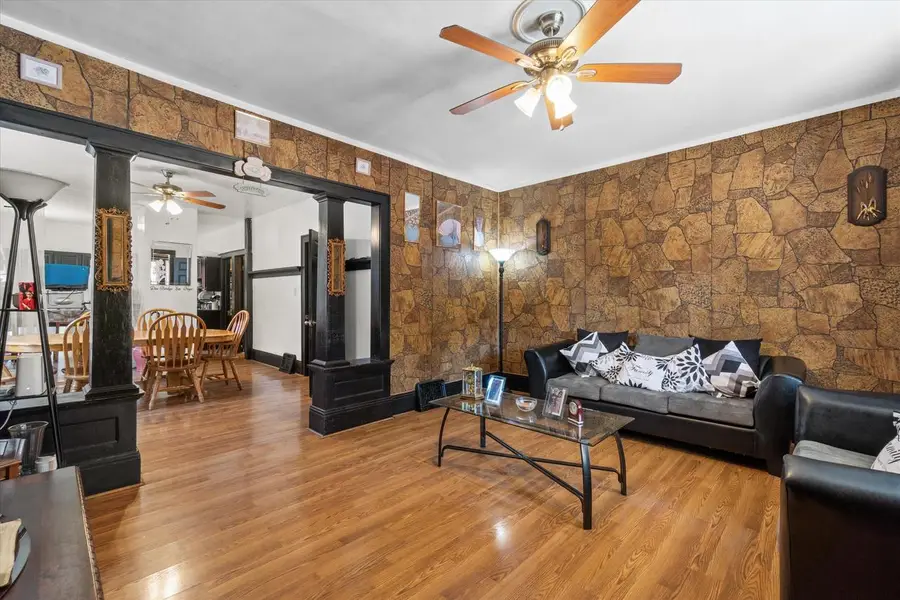 806 W Lapham BOULEVARD, Milwaukee, WI 53204 - #3