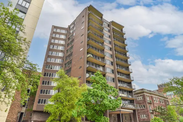 1919 N Summit AVENUE #1C, Milwaukee, WI 53202