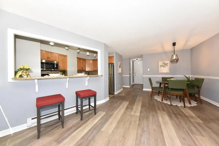 1919 N Summit AVENUE #1C, Milwaukee, WI 53202 - #3