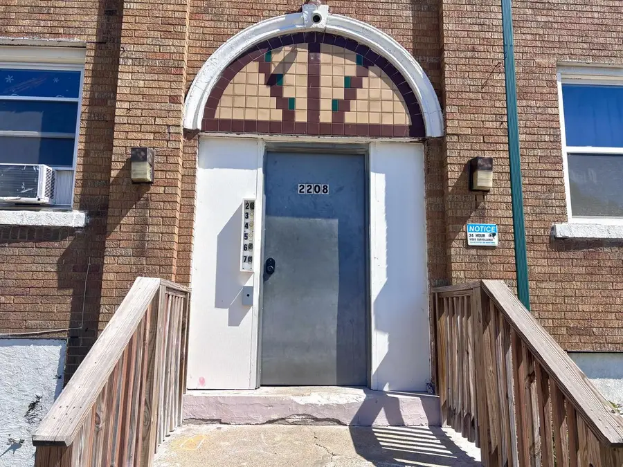 2208 W Locust STREET, Milwaukee, WI 53206 - #3