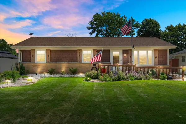 3250 S 105th STREET, West Allis, WI 53227