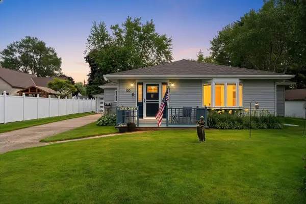 120 Vernon STREET, Algoma, WI 54201