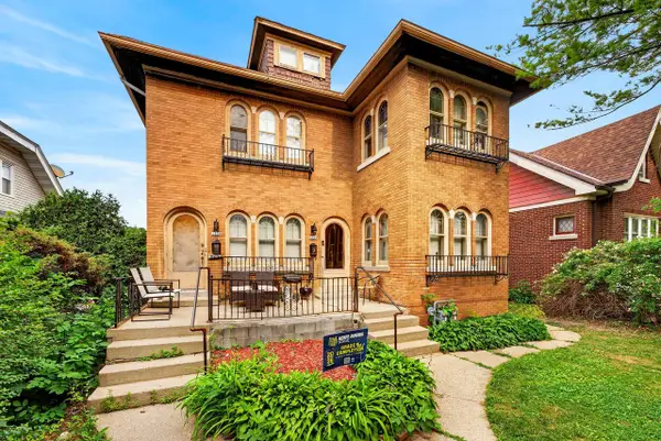 3328 N 44th STREET, Milwaukee, WI 53216