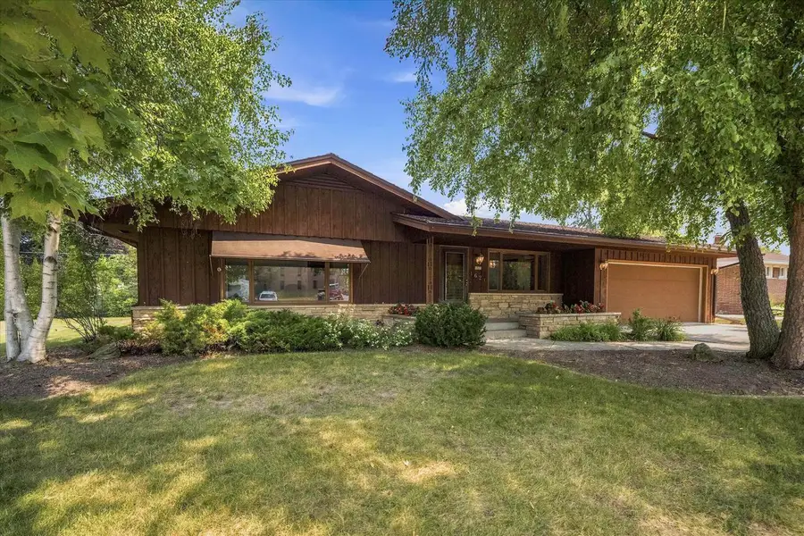 1621 N 29th STREET, Sheboygan, WI 53081 - #2