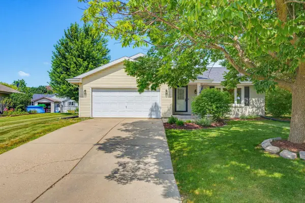 7283 S Countryside DRIVE, Franklin, WI 53132