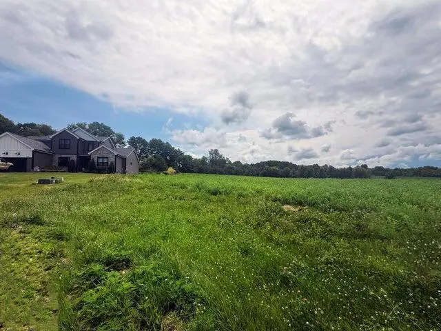 W2371 GABRIEL COURT #Lt19, Oconomowoc, WI 53066 - #3