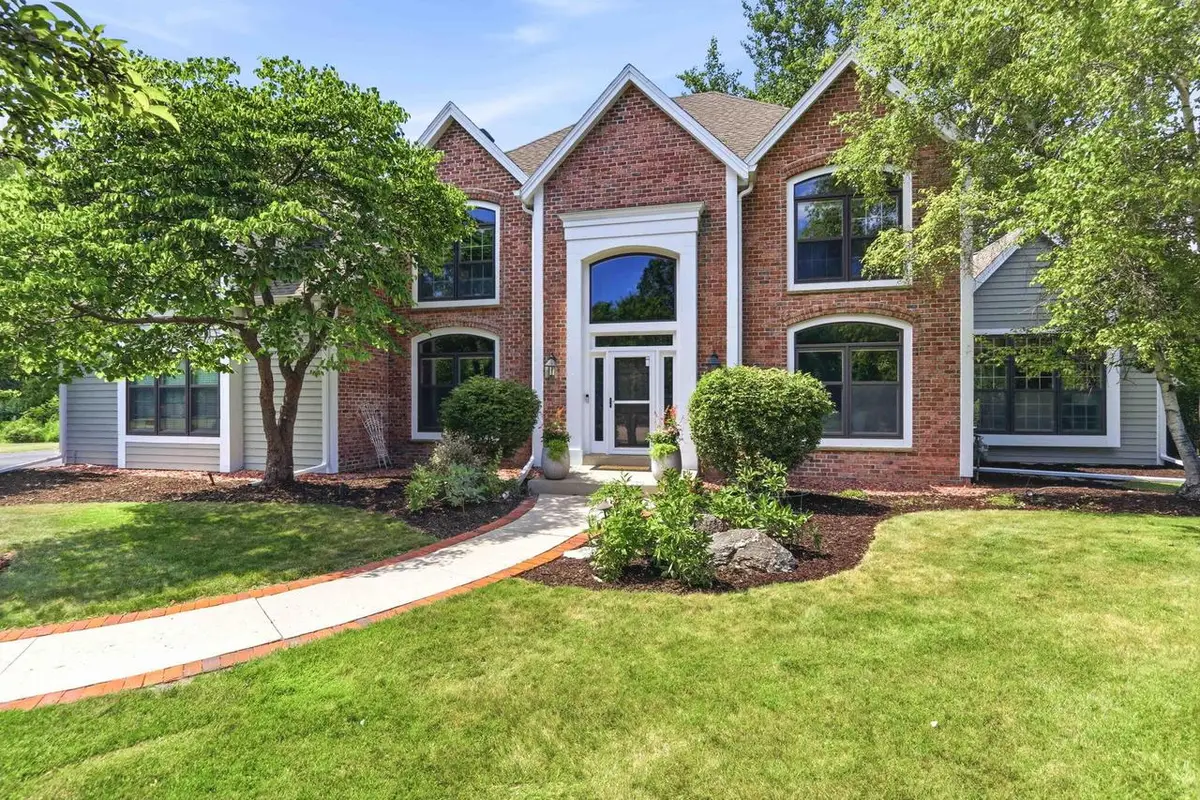 10105 N Parkside COURT, Mequon, WI 53092 - #1