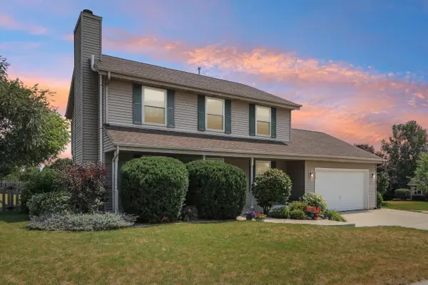 2301 Linda COURT, Waukesha, WI 53188