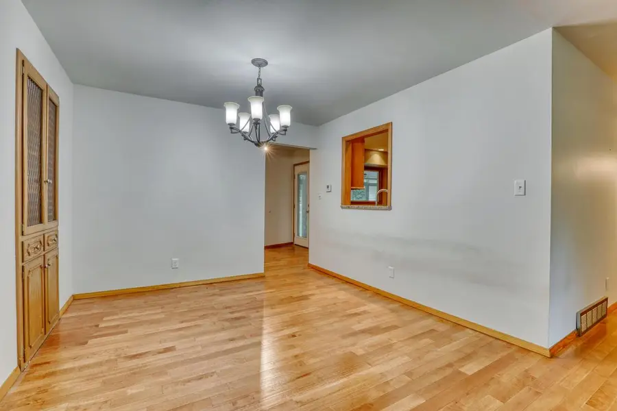 N52W21868 Virginia LANE, Menomonee Falls, WI 53051 - #3
