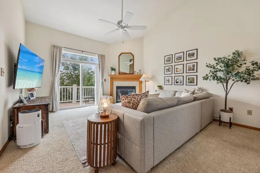 832 Ashley AVENUE, Port Washington, WI 53074 - #2