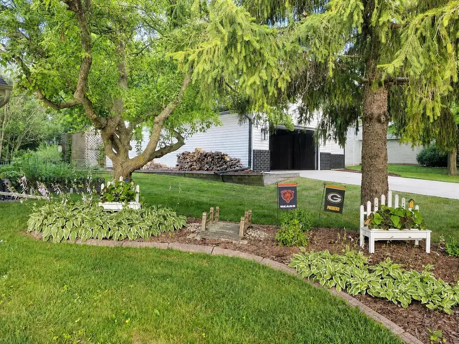 W163N10578 Ridgeview LANE, Germantown, WI 53022 - #3
