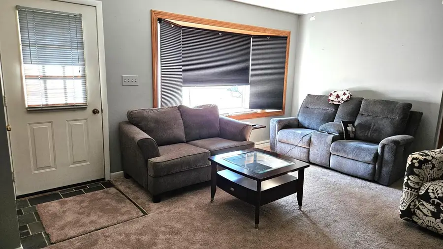 W226N6040 Avon COURT, Lisbon, WI 53089 - #2