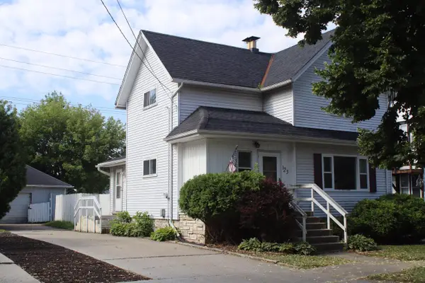 123 Cook STREET, Waukesha, WI 53186