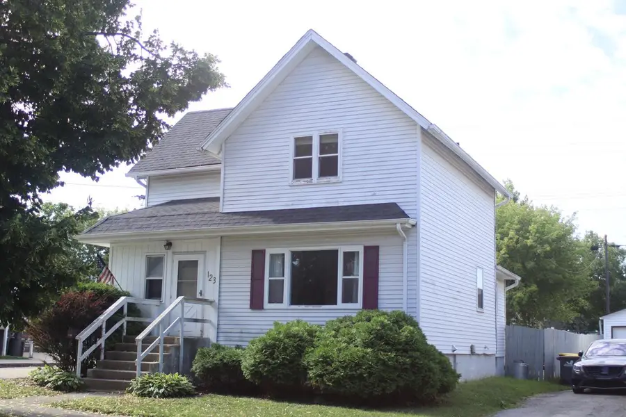 123 Cook STREET, Waukesha, WI 53186 - #2