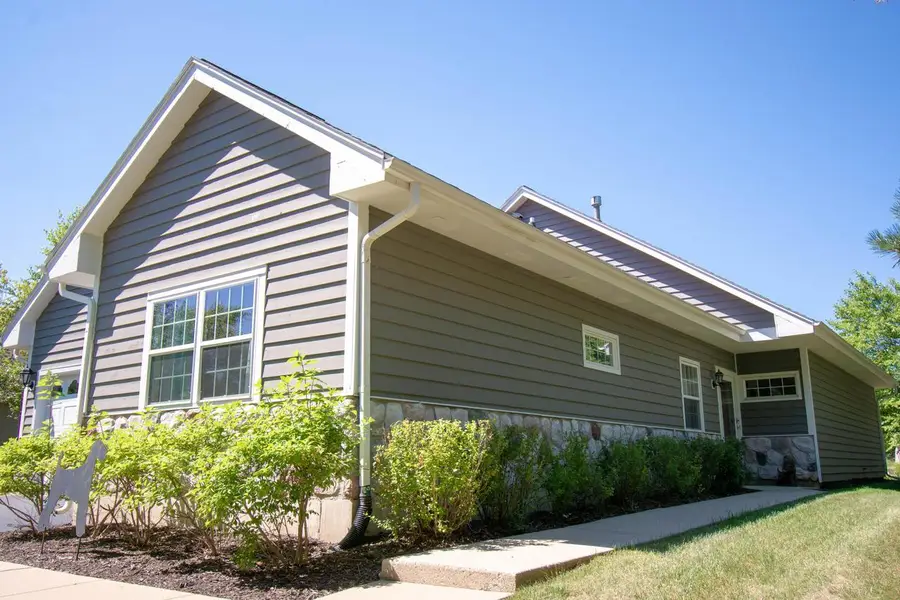 1870 Golfview DRIVE, Lake Geneva, WI 53147 - #2