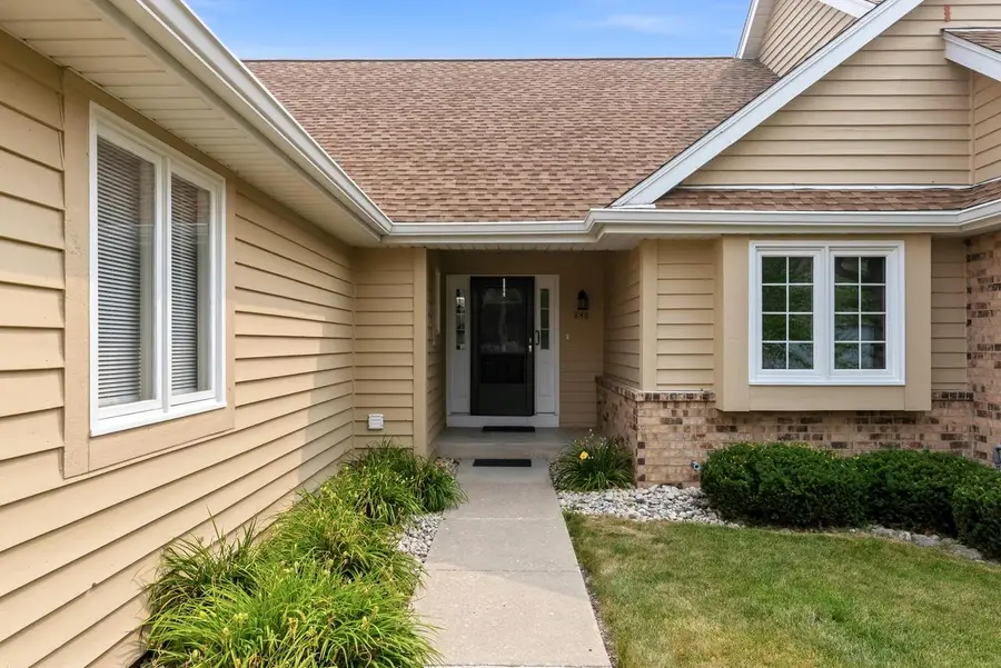 846 Shoal CREEK #A, Waterford, WI 53185 - #2