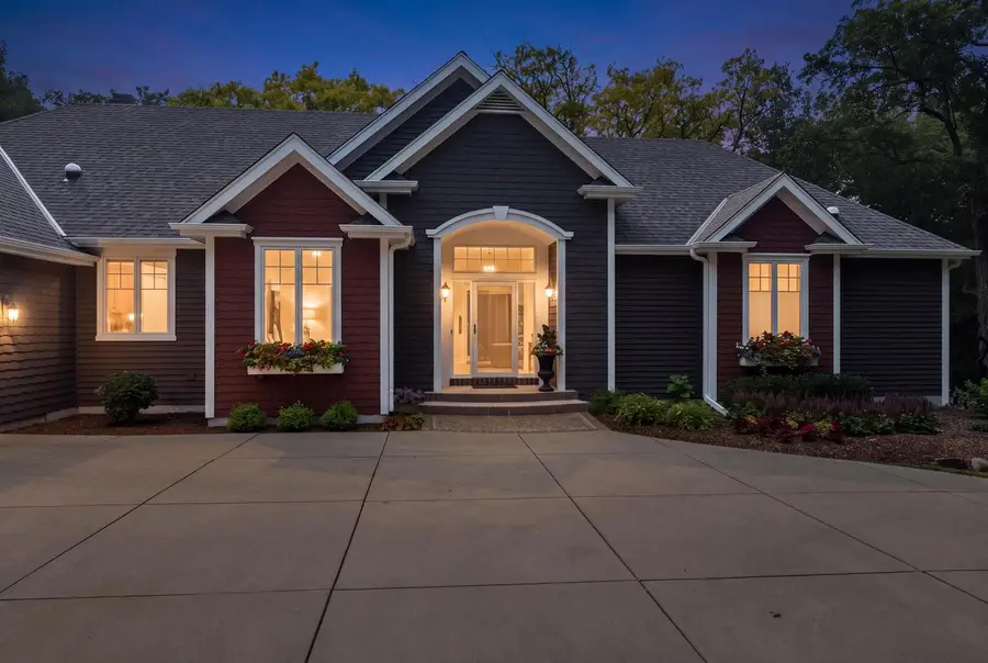 W279N5280 Hanover Hill COURT, Lisbon, WI 53089 - #2