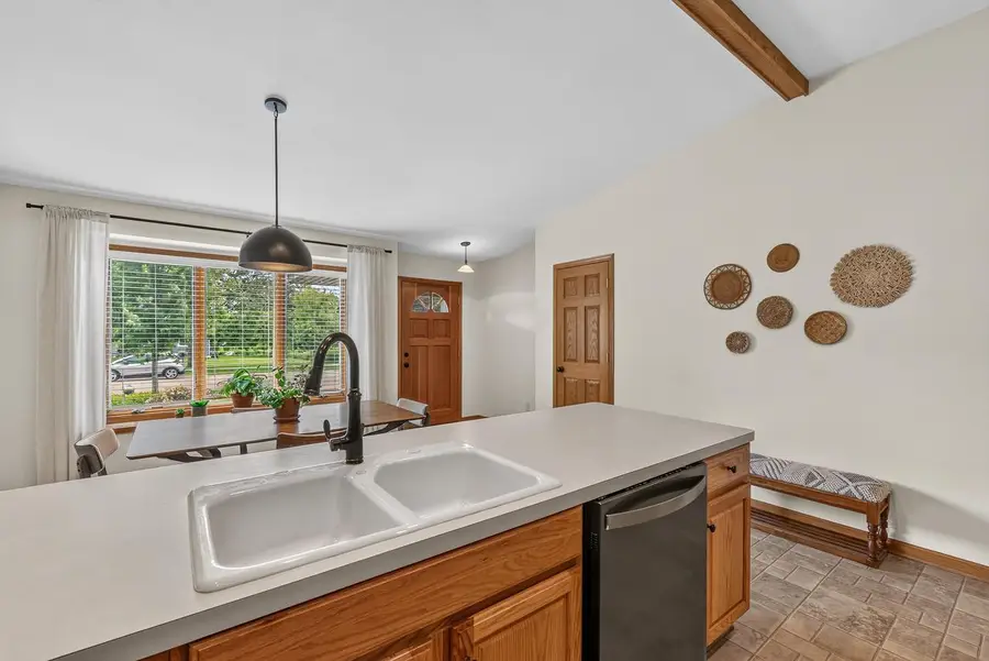 626 W Prospect STREET, Hartford, WI 53027 - #3