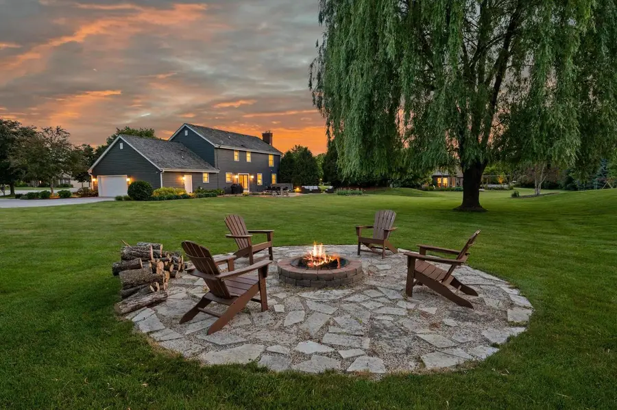 11912 N Lantern LANE, Mequon, WI 53092 - #2