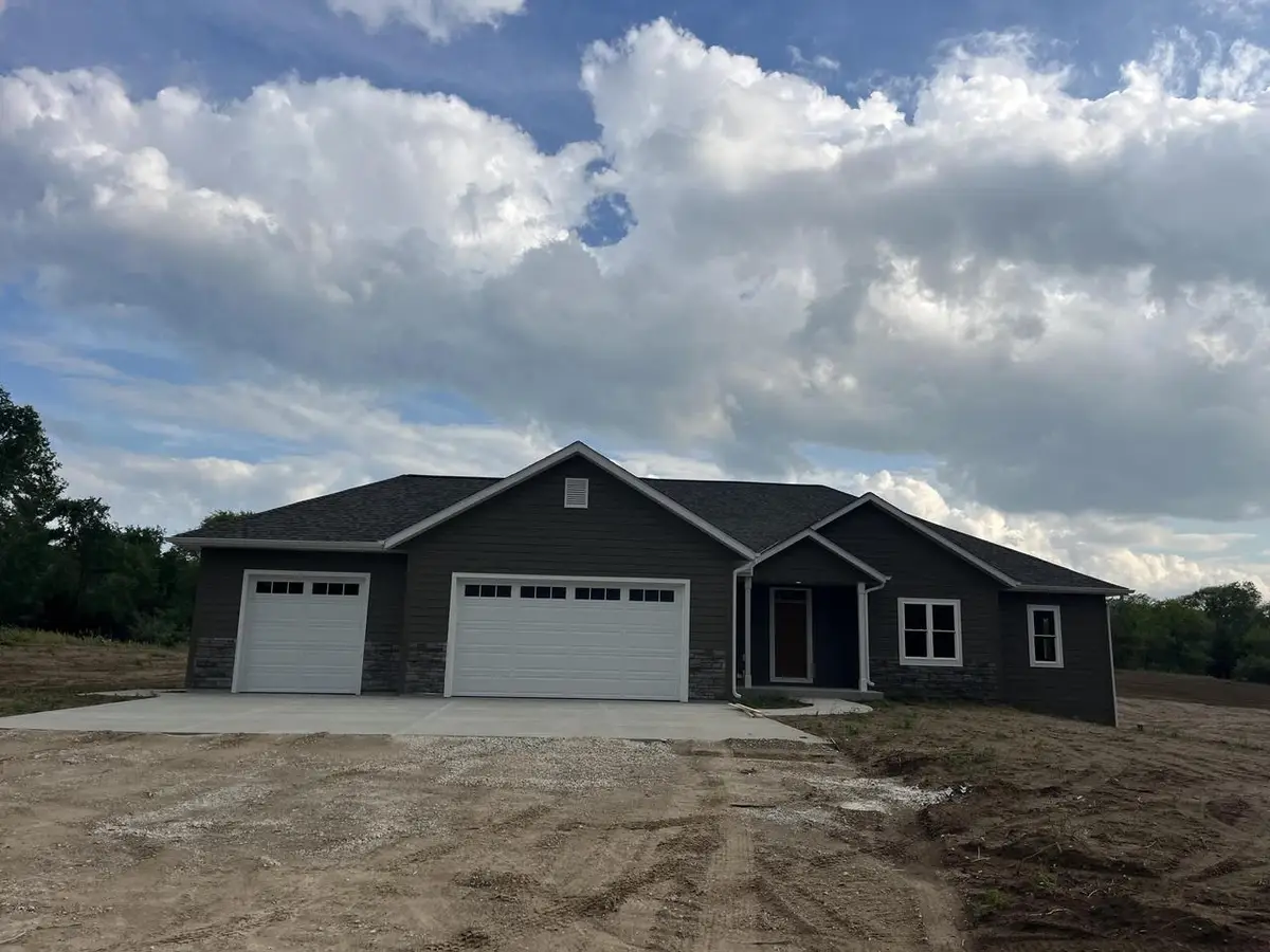 2357 Wallace Lake ROAD, West Bend, WI 53090 - #1