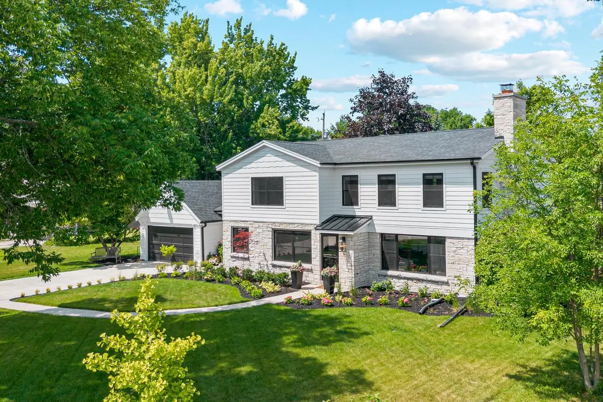 7137 N Santa Monica BOULEVARD, Fox Point, WI 53217 - #1