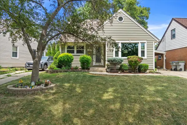 4628 W Fillmore DRIVE, Milwaukee, WI 53219