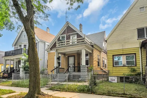 3276 N 26th STREET, Milwaukee, WI 53206