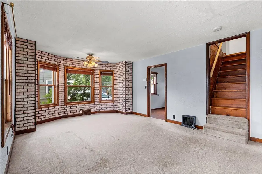 608 Pennsylvania AVENUE, West Bend, WI 53095 - #2