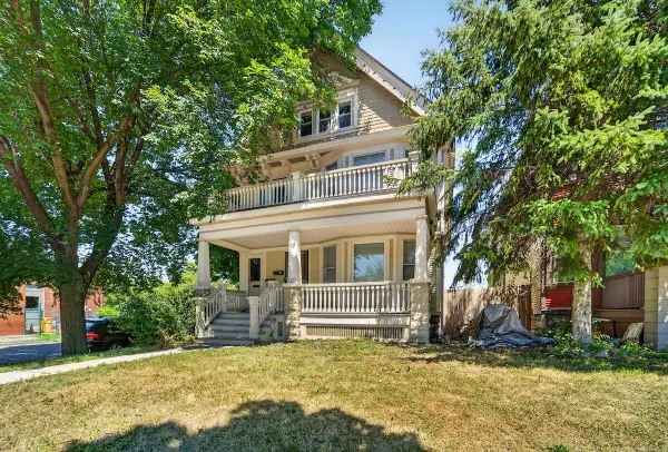 3330 W Mckinley BOULEVARD #3332, Milwaukee, WI 53208