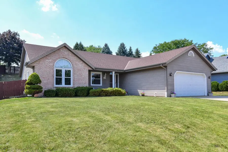 1732 Erin LANE, Waukesha, WI 53188 - #2